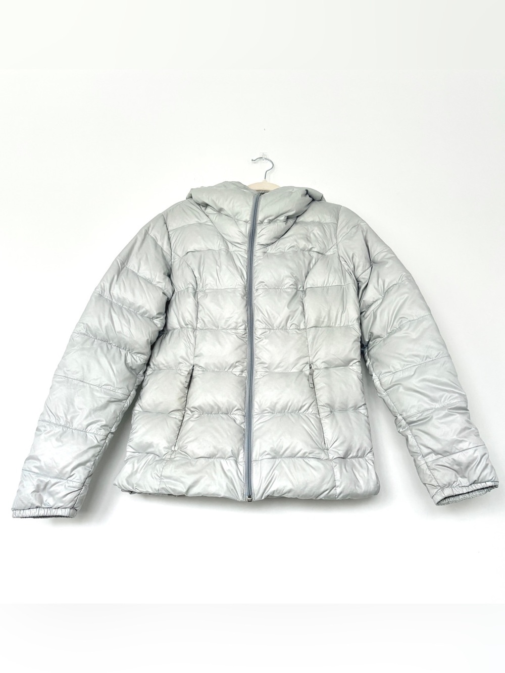 Eddie Bauer Women's Down Hooded Puffer Jacket. Vintage. Premium Goose Down.
